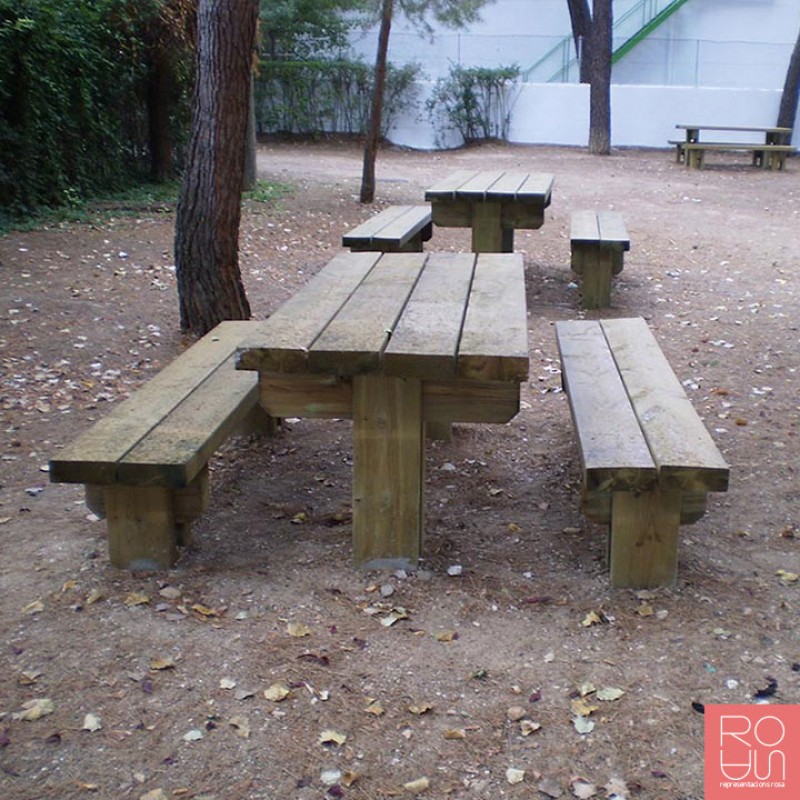 Taula de pícnic en fusta Bilbao